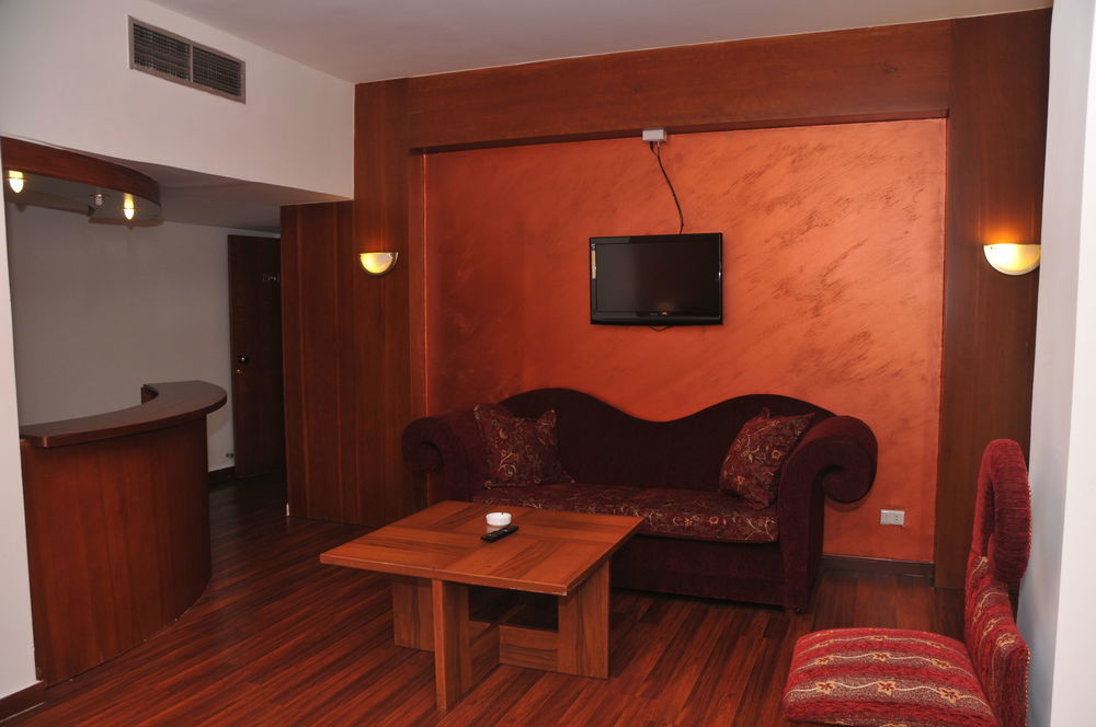 Legend Hotel Beirut Luaran gambar